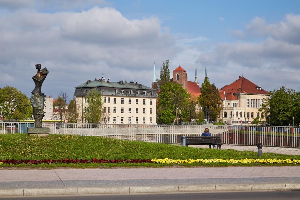 Prestige Apartaments 79 Wroclaw Exterior photo